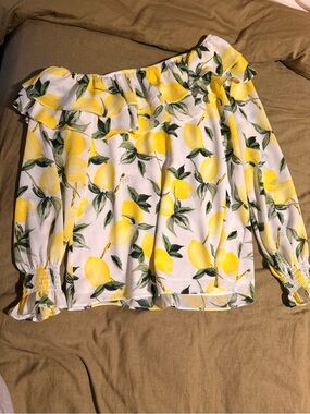 Off-Shoulder Lemon Print Blouse - Ella Moon